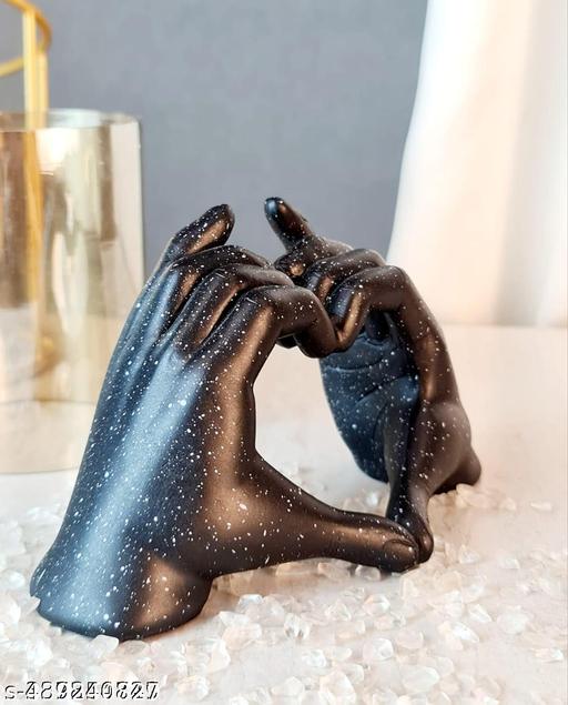 Golden Hand Heart Sculpture – Decorative Accent Piece