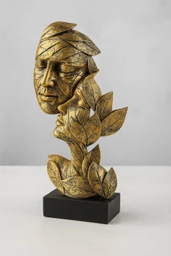 Abstract Leaf Faces Sculpture – Artistic Home Decor Piece