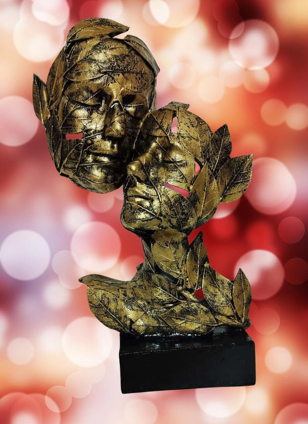 Abstract Leaf Faces Sculpture – Artistic Home Decor Piece